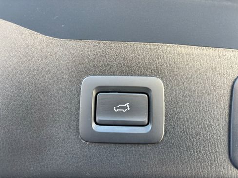 Used 2023 MAZDA CX-5 Carbon Edition image 25