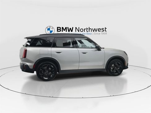 Used 2025 MINI Cooper Countryman S w/ Comfort Package Max AWD/4WD image 4