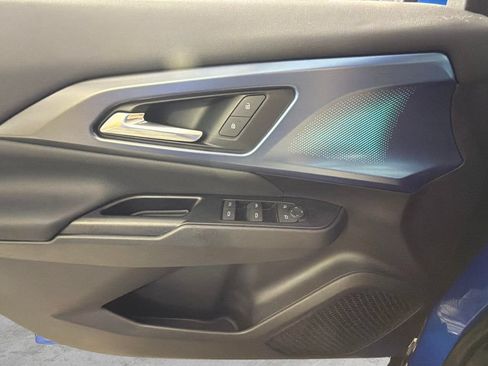 Used 2024 Chevrolet Equinox EV LT FWD image 25