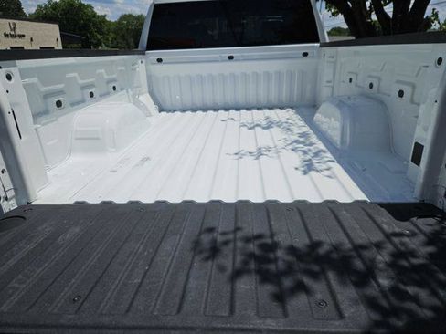Used 2025 GMC Sierra 1500 Pro w/ Pro Value Package AWD/4WD image 34