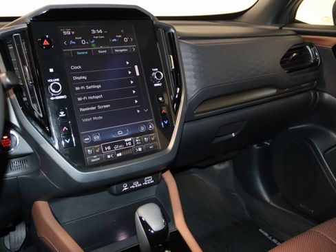 Used 2025 Subaru Forester Touring image 47