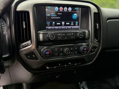 Used 2018 Chevrolet Silverado 1500 LT w/ All Star Edition AWD/4WD image 13