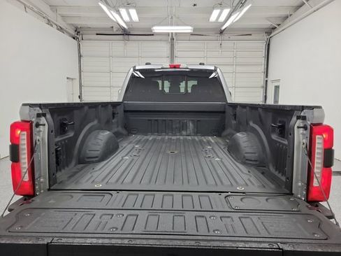 Used 2023 Ford F350 Lariat w/ Lariat Ultimate Package image 9