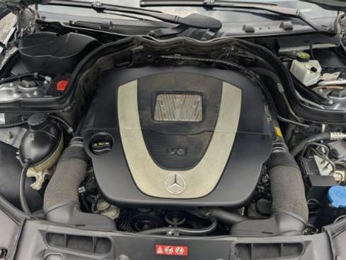 Used 2009 Mercedes-Benz C 350 Sport image 42