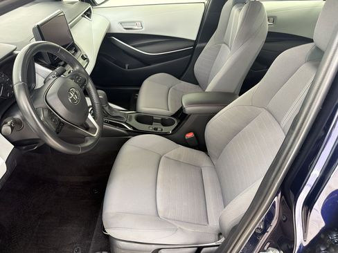 Used 2024 Toyota Corolla SE FWD image 5