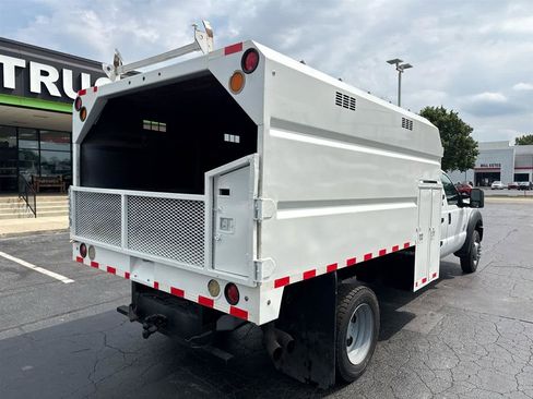 Used 2015 Ford F550 4x4 Crew Cab Super Duty image 8