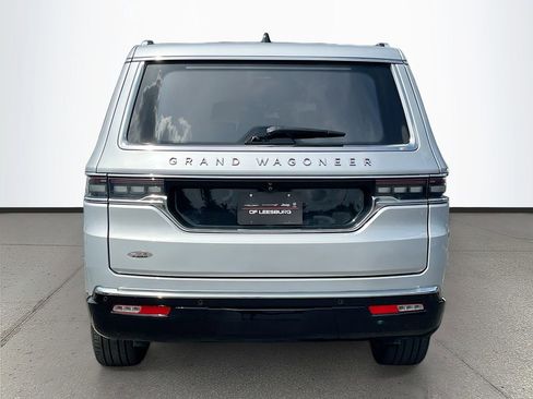 Certified 2024 Jeep Grand Wagoneer Series III AWD/4WD image 6