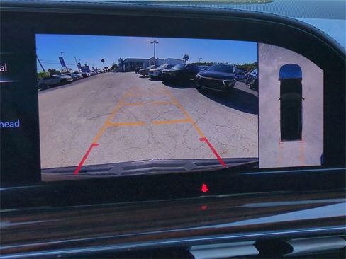 Used 2022 Cadillac Escalade ESV Premium Luxury image 26