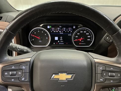 Used 2021 Chevrolet Silverado 1500 High Country w/ Safety Package II AWD/4WD image 13