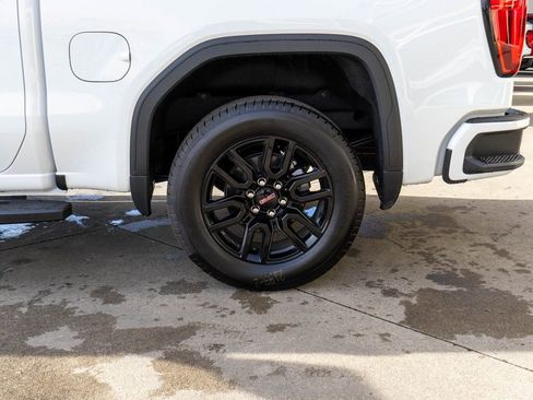 New 2026 GMC Sierra 1500 Elevation w/ Elevation Premium Package AWD/4WD image 30