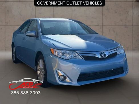Used 2012 Toyota Camry XLE image 1