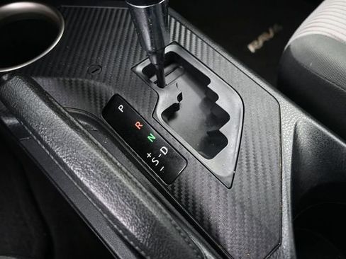 Used 2014 Toyota RAV4 LE image 21