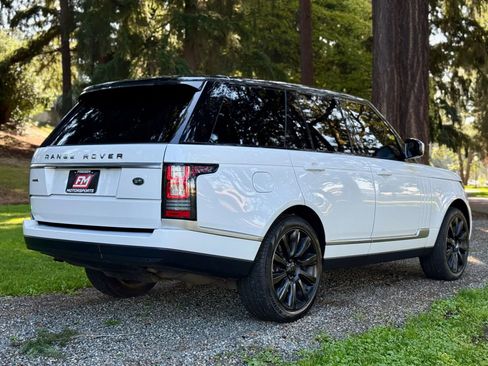 Used 2014 Land Rover Range Rover Supercharged image 7