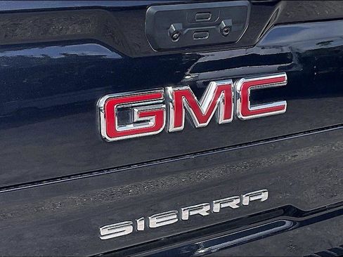 Used 2024 GMC Sierra 1500 AT4 AWD/4WD image 23