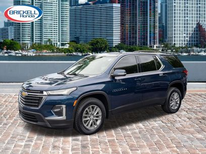Used 2023 Chevrolet Traverse LT