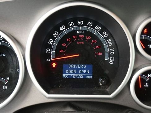 Used 2015 Toyota Sequoia Platinum w/ Four Season Floor Mat Package image 41