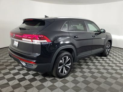 Used 2025 Volkswagen Atlas Cross Sport SE