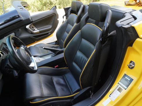 Used 2007 Lamborghini Gallardo Spyder AWD/4WD image 3