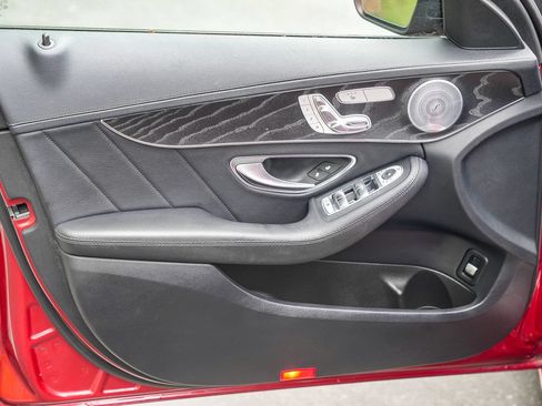 Used 2017 Mercedes-Benz C 300 Sedan image 19