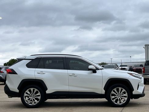 Used 2024 Toyota RAV4 XLE Premium FWD image 3