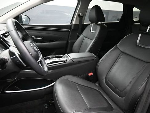 Used 2024 Hyundai Tucson Limited FWD image 13