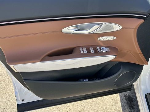 New 2026 Genesis GV70 2.5T Advanced image 16