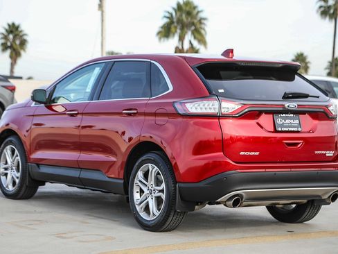 Used 2016 Ford Edge Titanium w/ Equipment Group 301A image 5