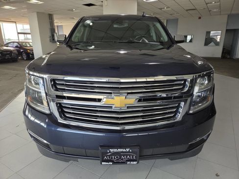 Used 2019 Chevrolet Tahoe Premier w/ Max Trailering Package AWD/4WD image 2