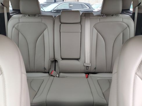 Certified 2023 Lincoln Nautilus Reserve image 19