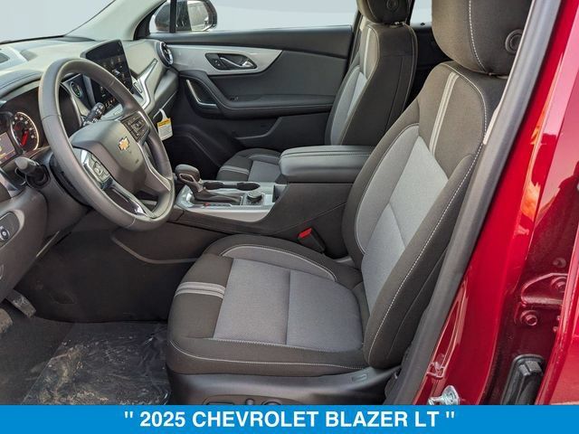 New 2025 Chevrolet Blazer LT w/ Midnight/Sport Edition AWD/4WD image 6