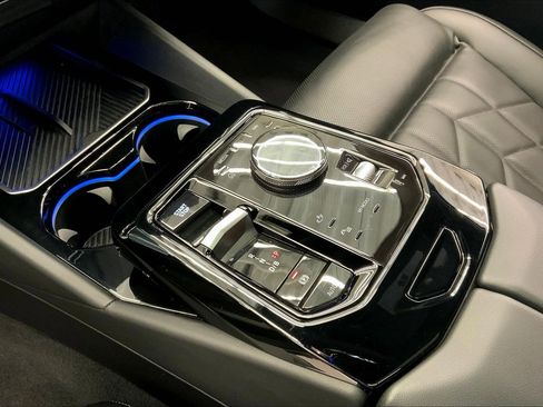 Used 2024 BMW i5 M60 w/ Premium Package AWD/4WD image 16