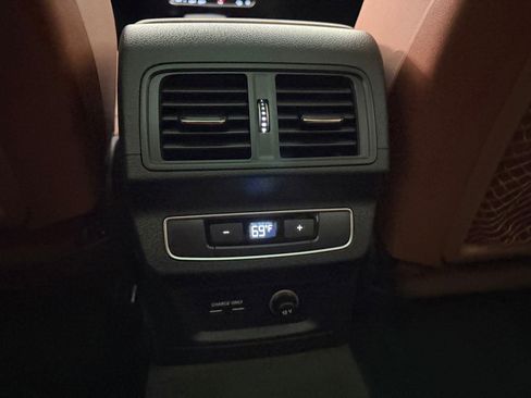 Used 2024 Audi Q5 2.0T Premium image 25