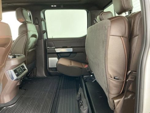 Used 2025 Ford F450 King Ranch w/ Chrome Package image 33