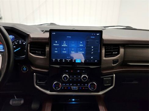 Used 2024 Ford Expedition Max Limited image 25