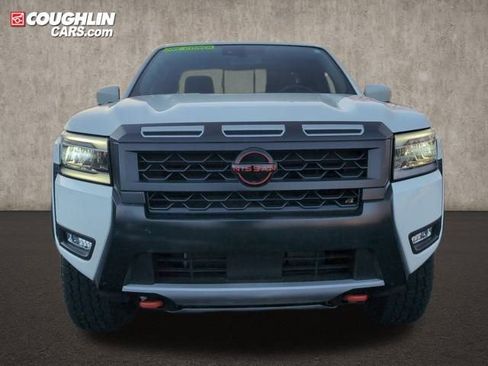 Certified 2025 Nissan Frontier PRO-4X image 2