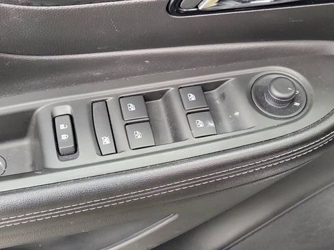 Used 2020 Buick Encore Preferred w/ Safety Package FWD image 19