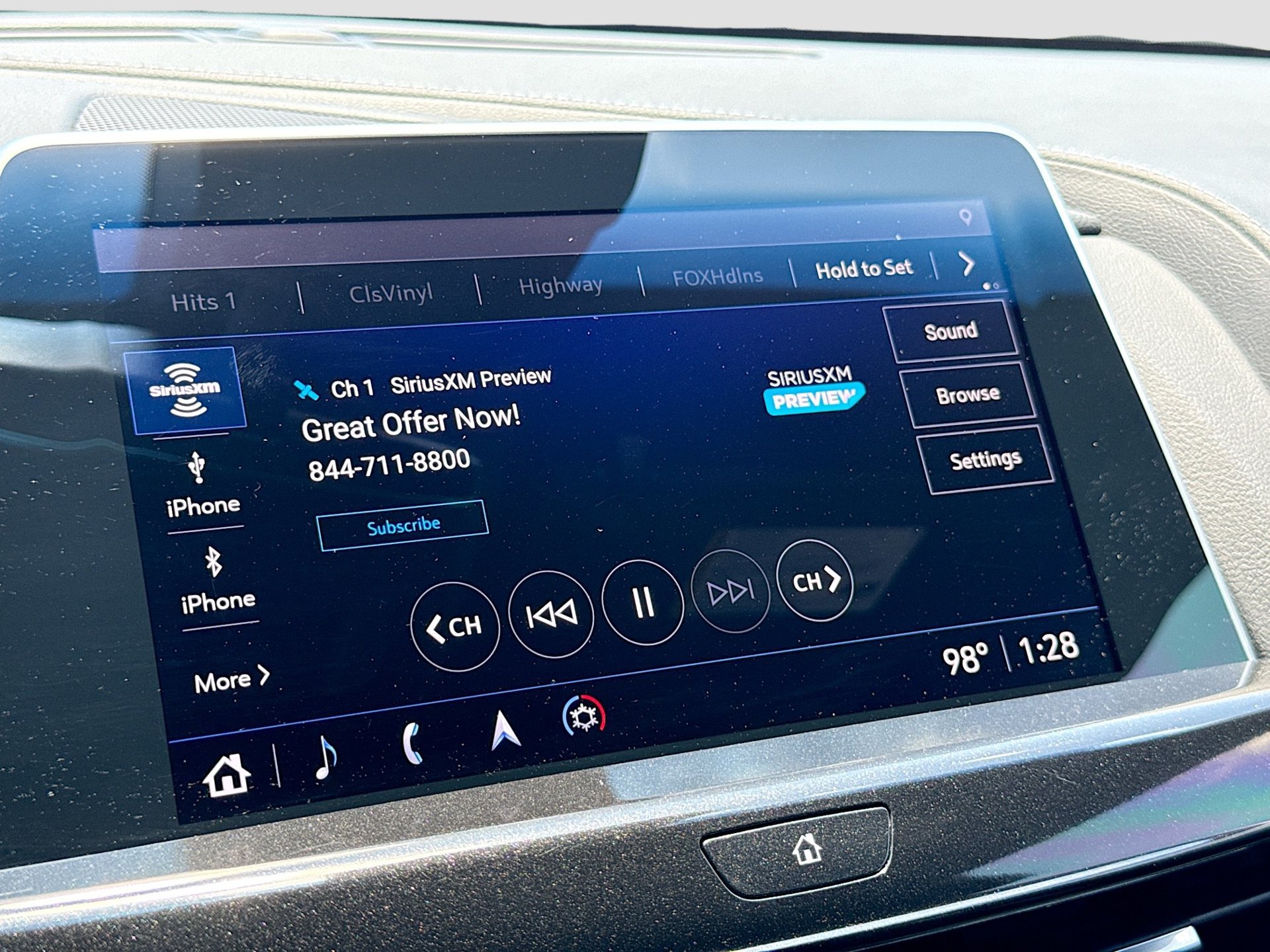 Certified 2024 Cadillac CT5 Luxury w/ Sun And Sound Package RWD image 27