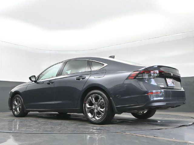 Certified 2023 Honda Accord EX image 22