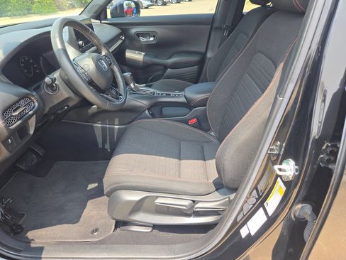 Certified 2024 Honda HR-V Sport image 15