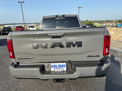 New 2026 RAM 2500 Laramie w/ Night Edition AWD/4WD image 4