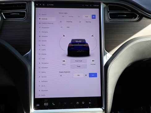 Used 2016 Tesla Model X 90D image 45