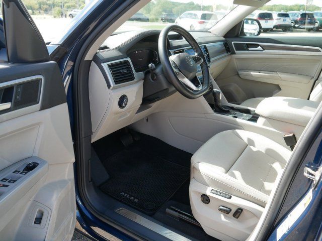 Used 2021 Volkswagen Atlas SEL FWD image 12
