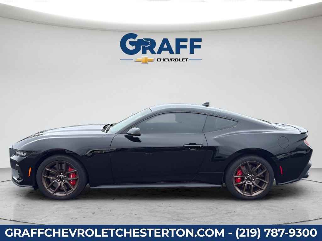 Used 2024 Ford Mustang GT Premium RWD image 3