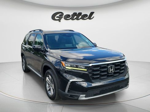 Used 2023 Honda Pilot EX-L image 3