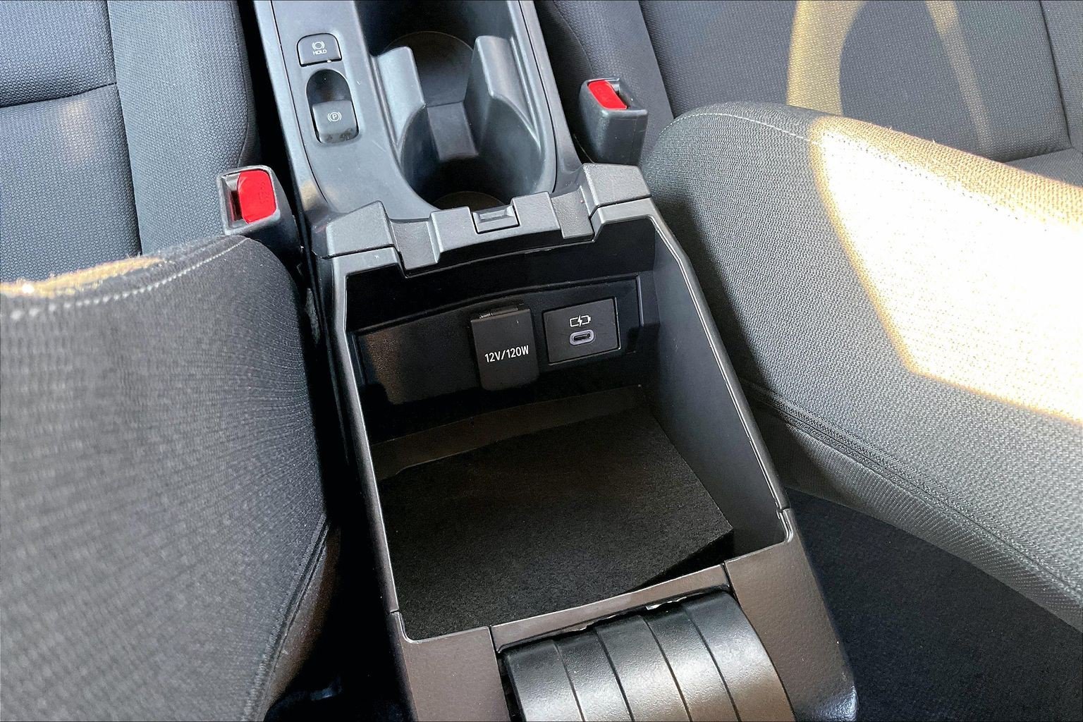 Used 2025 Toyota Corolla LE FWD image 37
