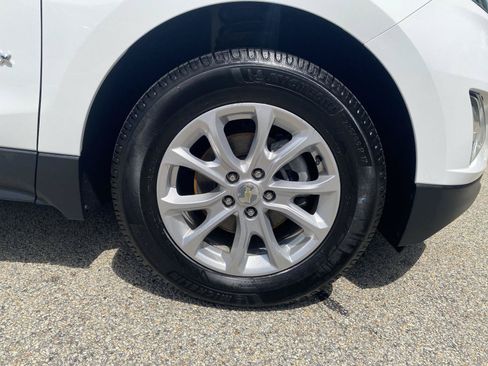 Certified 2019 Chevrolet Equinox LT w/ Sun & Navigation Package AWD/4WD image 12