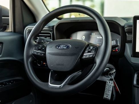 Used 2026 Ford Maverick XL AWD/4WD image 21