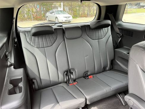 Used 2024 Hyundai Palisade Limited image 28