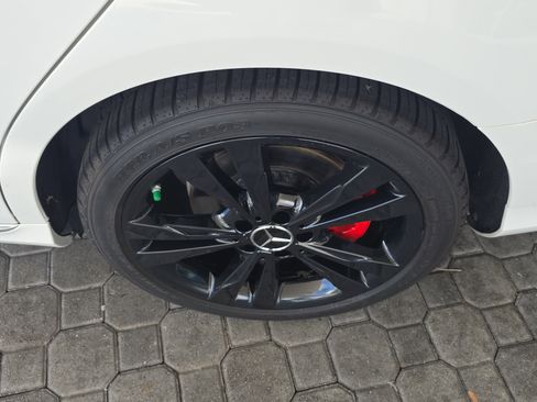 Used 2015 Mercedes-Benz C 300 Sedan image 7
