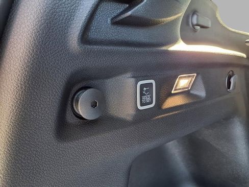 New 2025 Jeep Grand Cherokee L Limited image 27